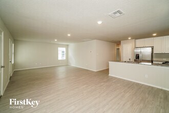 10767 Prusiner Dr in Converse, TX - Building Photo - Building Photo