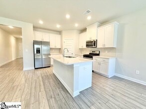 104 Madera Ct in Spartanburg, SC - Building Photo - Building Photo