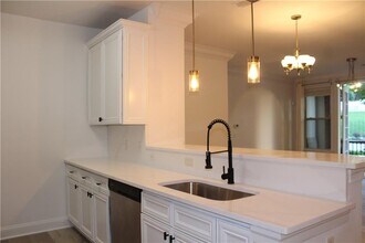 901 Abernathy Rd NE in Sandy Springs, GA - Building Photo - Building Photo