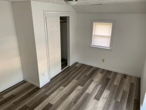 902 C Ave, Unit #2 in Kearney, NE - Building Photo - Building Photo