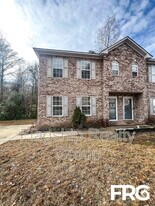 4270 Williamsbrook Ln in Greenville, NC - Building Photo
