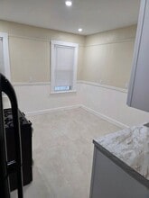 64 Topliff St, Unit 3 in Boston, MA - Foto de edificio - Building Photo