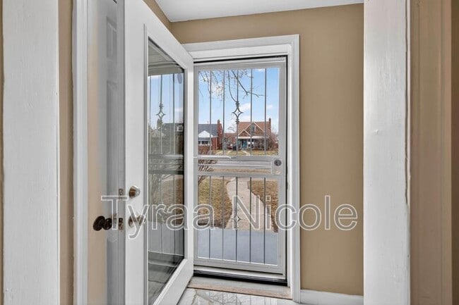 19750 Mark Twain St in Detroit, MI - Building Photo - Building Photo