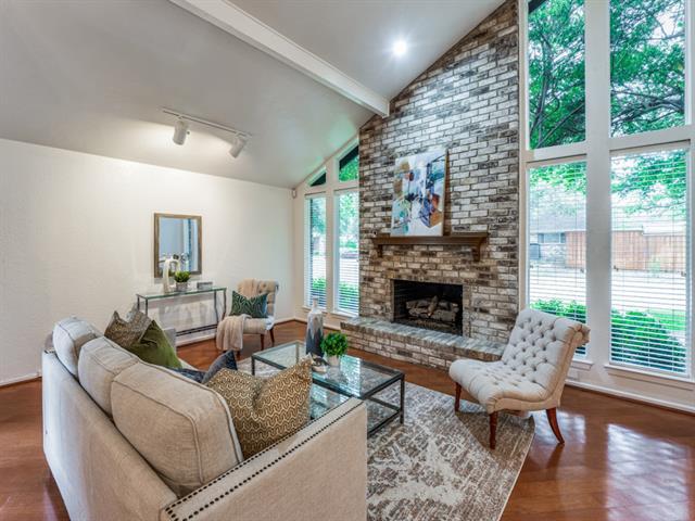 4131 Bretton Bay Ln in Dallas, TX - Foto de edificio - Building Photo