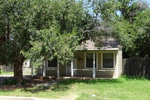 3107 Avenue U in Lubbock, TX - Building Photo