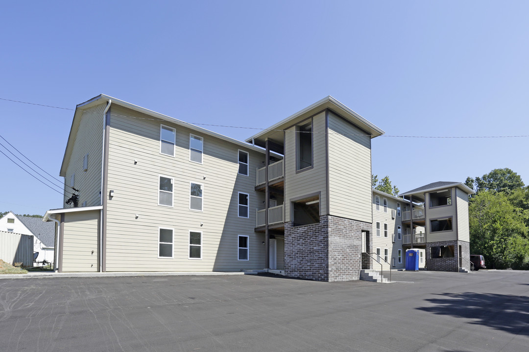 Liberty View Apartments in Knoxville, TN - Building Photo