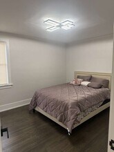 4846 W Roscoe St, Unit Apt #2 in Chicago, IL - Building Photo - Building Photo