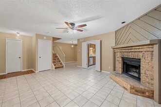 14800 Enterprise Dr in Farmers Branch, TX - Building Photo - Building Photo