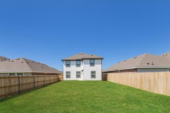 3708 Job Dr in Ennis, TX - Building Photo - Building Photo