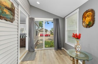 852 Tarpon St SW in Wyoming, MI - Building Photo - Building Photo