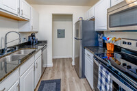 Village Green East Apartments in Janesville, WI - Building Photo - Interior Photo