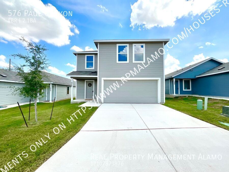576 Paul Cyn in San Antonio, TX - Building Photo
