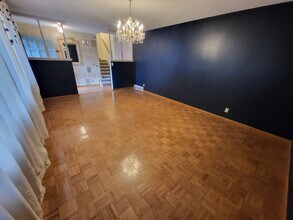 10470 Romblon Way in Northglenn, CO - Foto de edificio - Building Photo