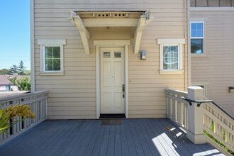 12 Merrydale Ct in San Rafael, CA - Building Photo - Building Photo