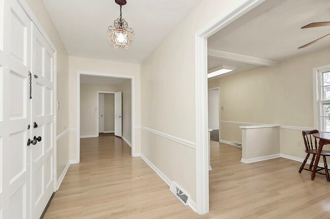 6635 Olde Savannah Rd in Charlotte, NC - Foto de edificio - Building Photo