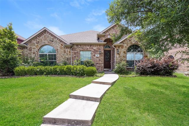 219 Hartley Ln in Red Oak, TX - Building Photo