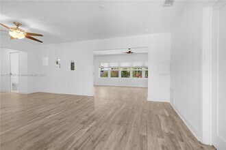 195 NW 96th St in Miami Shores, FL - Building Photo - Building Photo