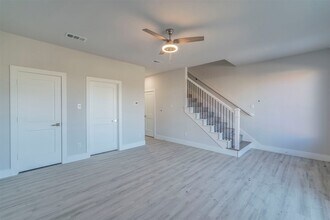 1611 Mignon Dr in Arlington, TX - Building Photo - Building Photo