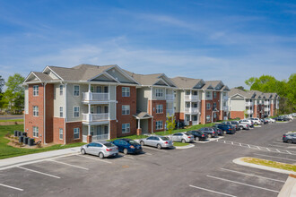 Quarry Trace in Raleigh, NC - Building Photo - Building Photo