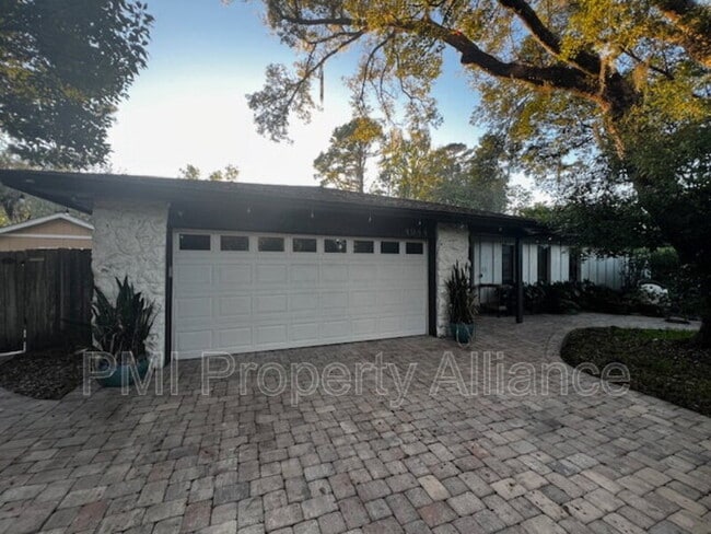 4044 Tenita Dr in Winter Park, FL - Building Photo - Building Photo
