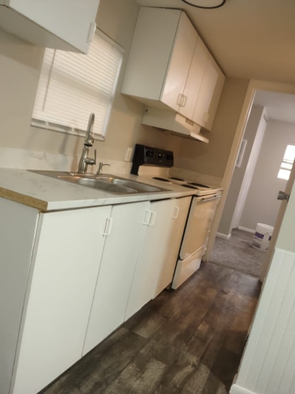 property at 15101 N 15th St