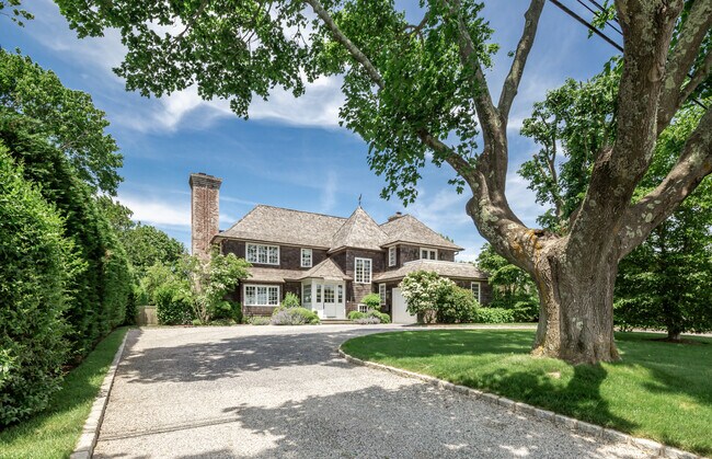 192 Parsonage Ln in Sagaponack, NY - Building Photo - Building Photo