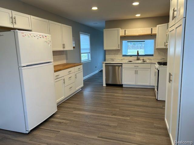 6106 S Dort Hwy in Grand Blanc, MI - Building Photo - Building Photo