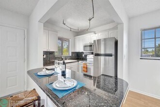 3030 NE 5th Terrace in Wilton Manors, FL - Building Photo - Building Photo