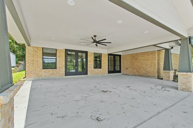 property at 128 Schooner