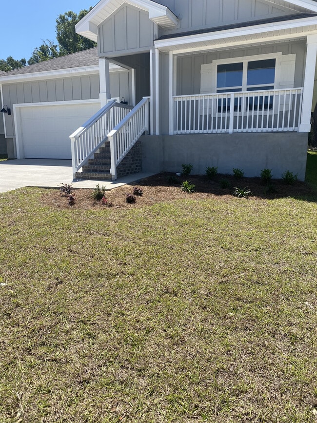 8669 Pathstone Blvd in Pensacola, FL - Building Photo - Building Photo