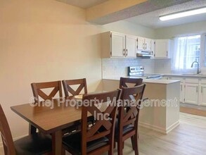 3115-3119 119 St NW in Edmonton, AB - Building Photo - Building Photo