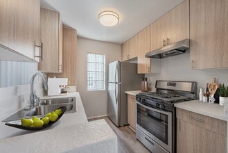 Esplanade in San Diego, CA - Building Photo - Building Photo