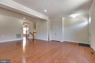 2235 Brimstone Pl in Severn, MD - Building Photo - Building Photo