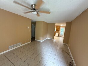 109 Fairhaven Ct in Stockbridge, GA - Building Photo - Building Photo