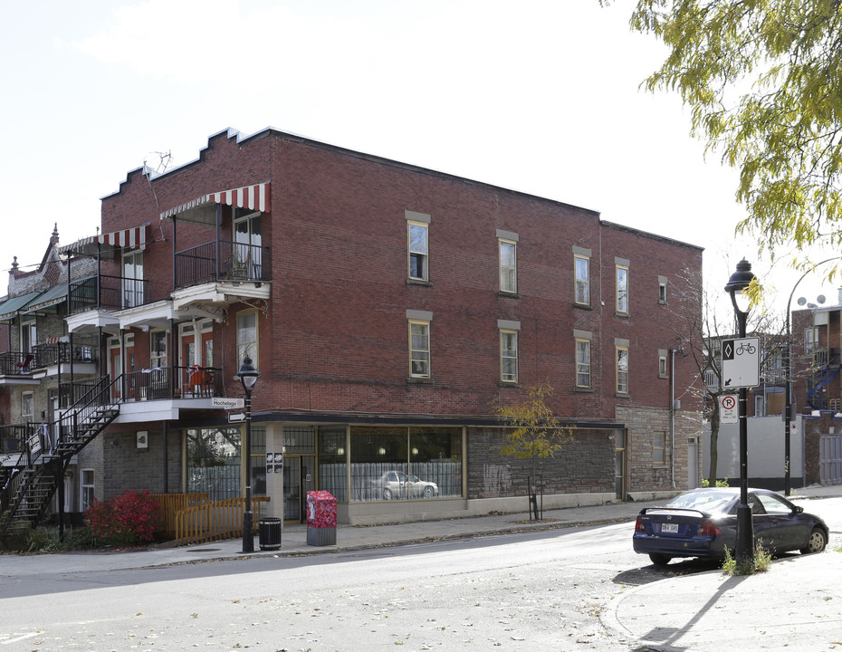 2348 Shepard St in Montréal, QC - Building Photo