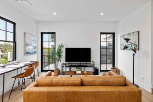 603 Garnet St, Unit B in Redondo Beach, CA - Building Photo