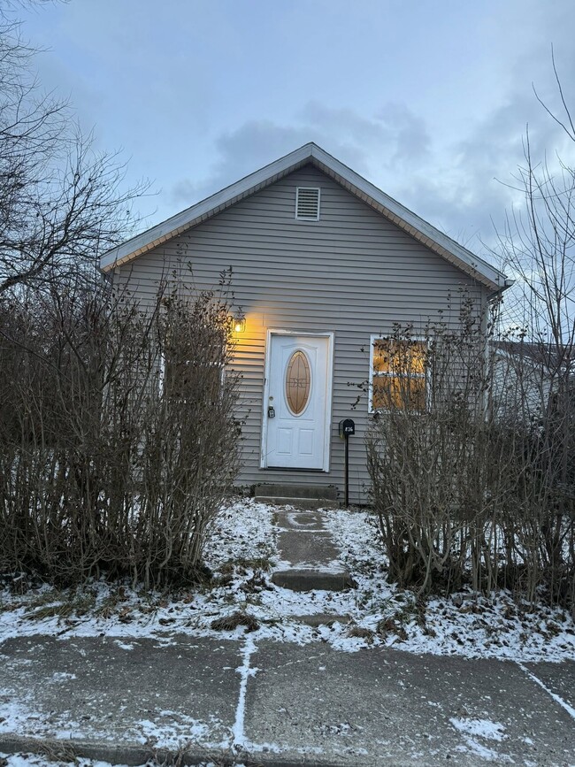 property at 836 Vine St