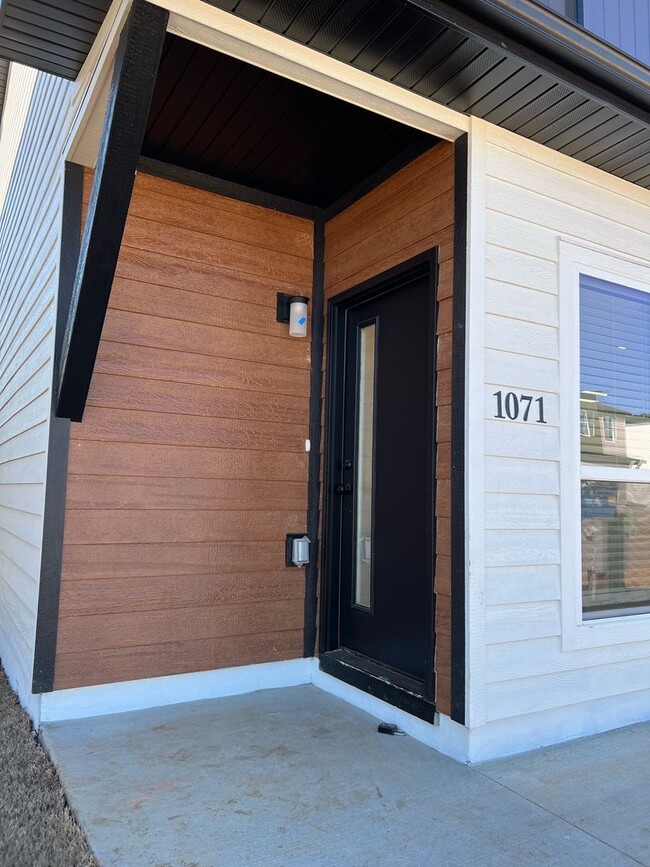 1071 Boardwalk Ave in Bentonville, AR - Building Photo - Building Photo