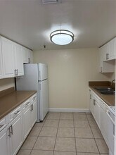 915 NW 1st Ave in Miami, FL - Building Photo - Building Photo