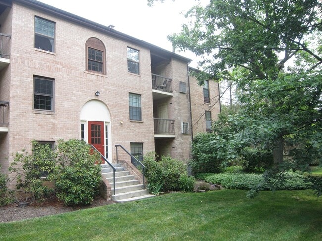 property at 222 Washington Pl