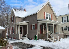 6 Mousam Ct in Sanford, ME - Building Photo