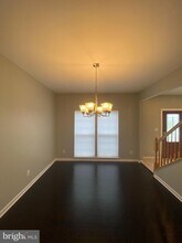 12502 Royal Crown Dr in Germantown, MD - Building Photo - Building Photo