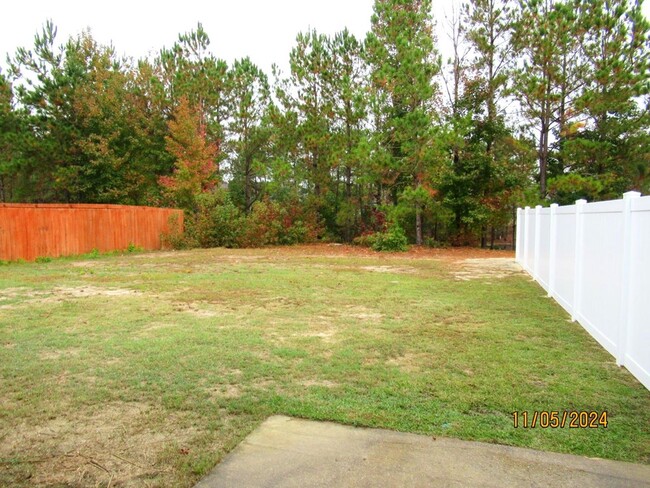 610 Constitution Dr in Sumter, SC - Building Photo - Building Photo