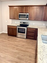 132 Arnold Ave in Burleson, TX - Building Photo - Building Photo