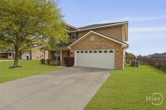 220 Augusta Way in Hinesville, GA - Building Photo - Building Photo