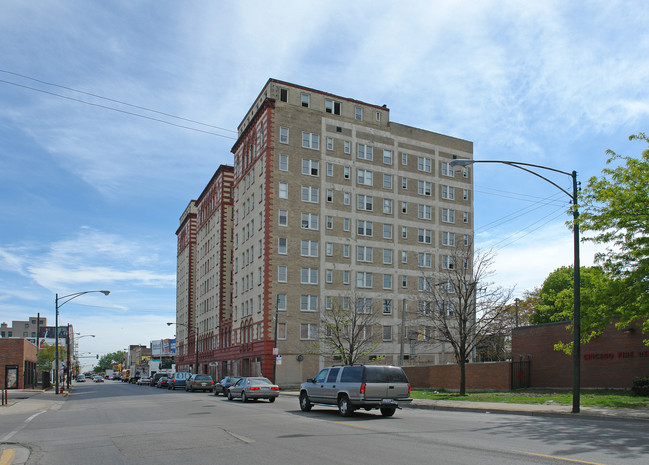 Guyon Apartments in Chicago, IL - Building Photo - Building Photo