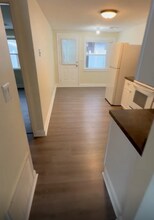 11 Madison Ave in Rochester, NH - Foto de edificio - Building Photo