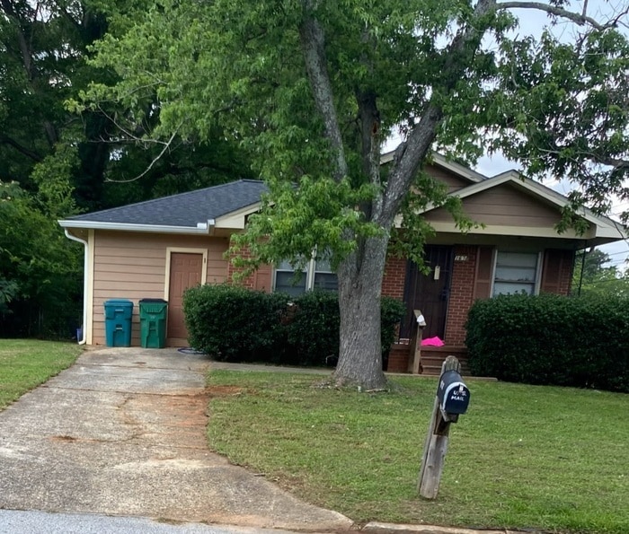 1678 Bagpipe Pl in Conley, GA - Building Photo
