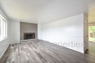 269 E 200 N in Kaysville, UT - Building Photo - Building Photo