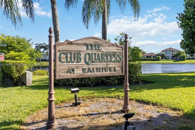 1250 SW 113th Terrace in Pembroke Pines, FL - Building Photo - Building Photo